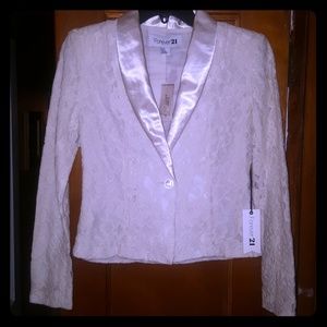 Cream Lace & Satin blazer!